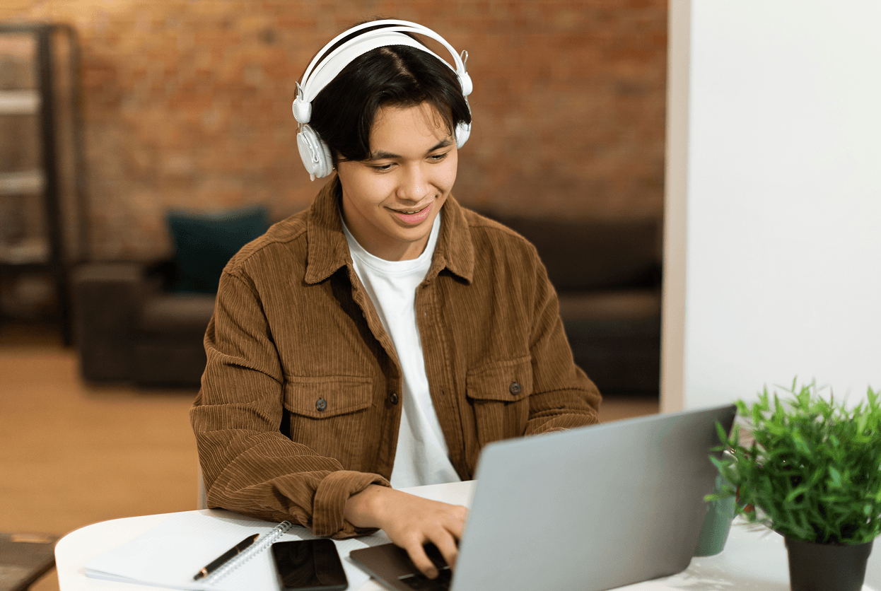 Student using TutorGym